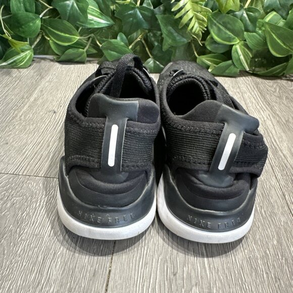 Nike Free RN 2018 Black White Running 942837 001 Womens Size 9 - Picture 5 of 9
